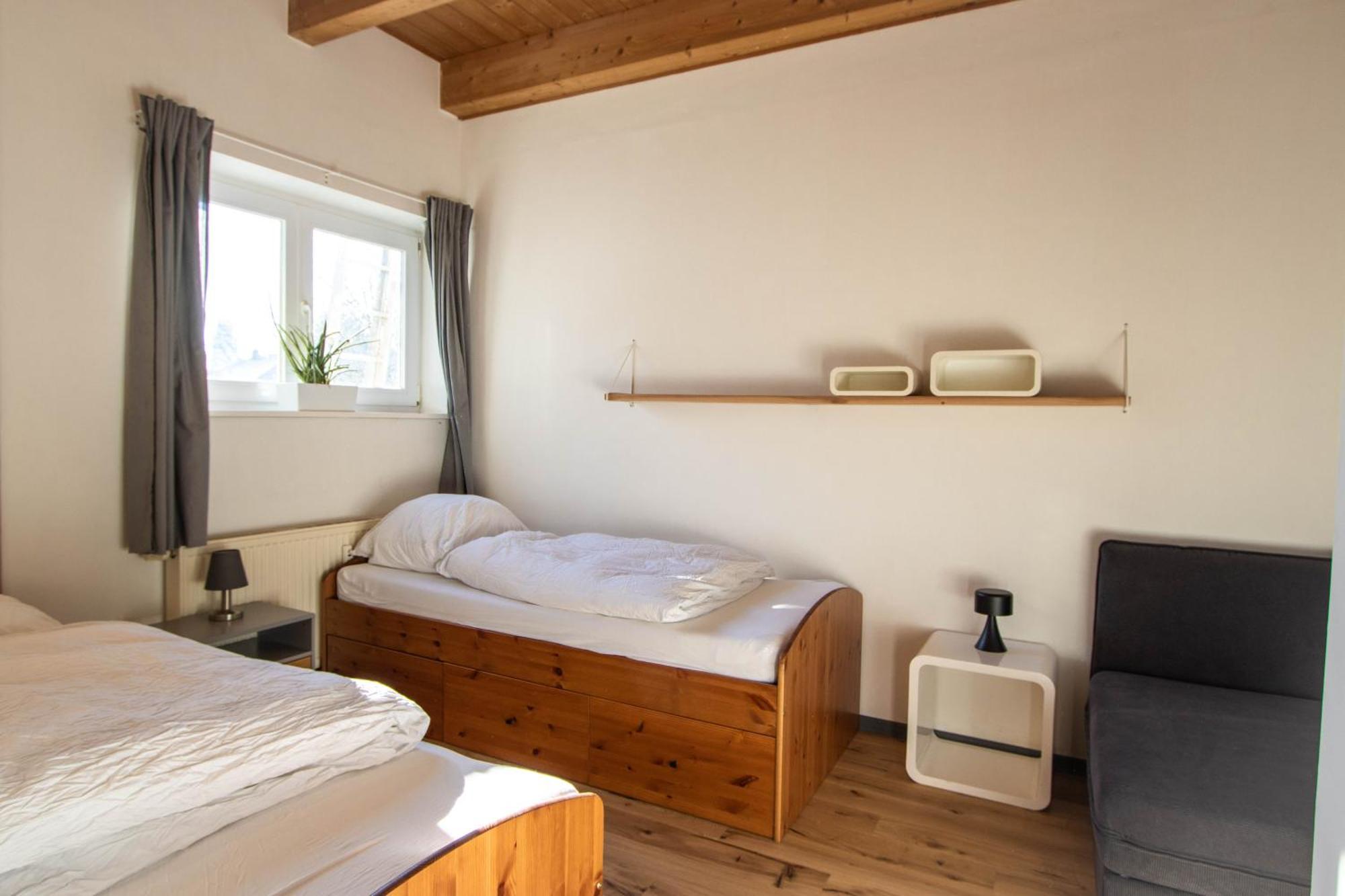 פהמארן Hostel Oder Ferienwohnung 1-16 Personen Im Blauen Haus מראה חיצוני תמונה